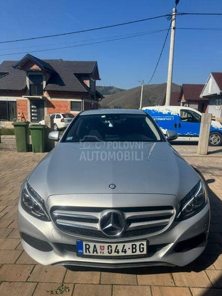 Mercedes Benz C 220 