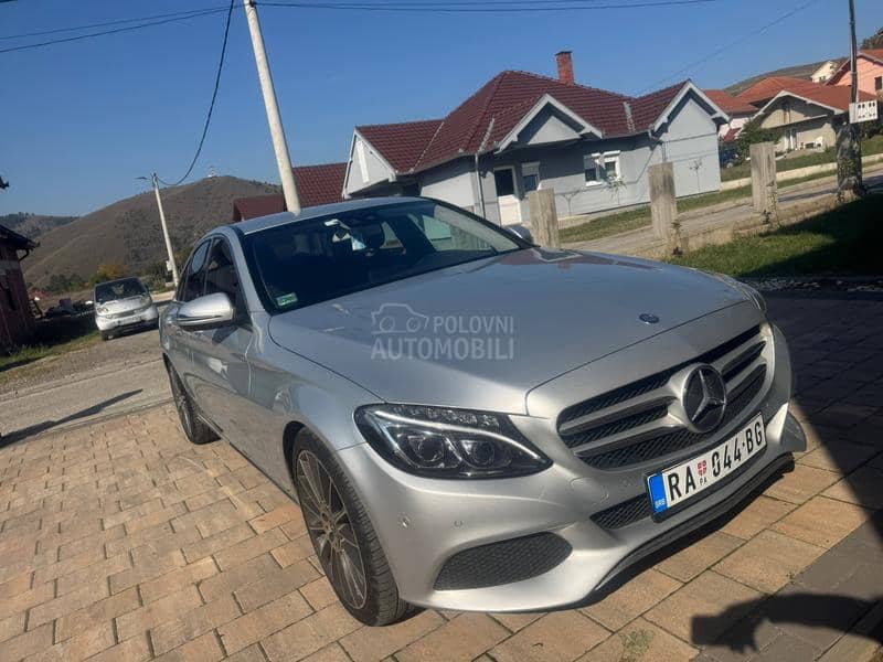 Mercedes Benz C 220 