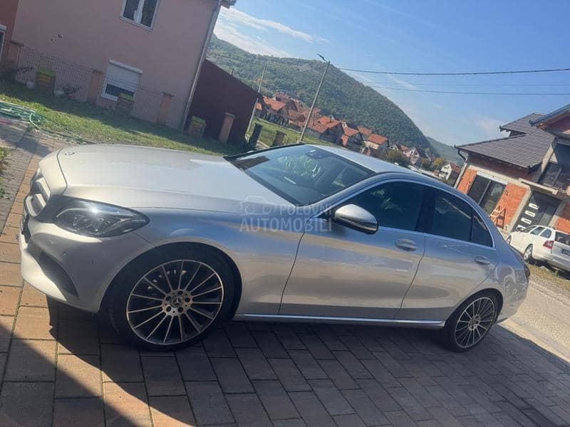 Mercedes Benz C 220 