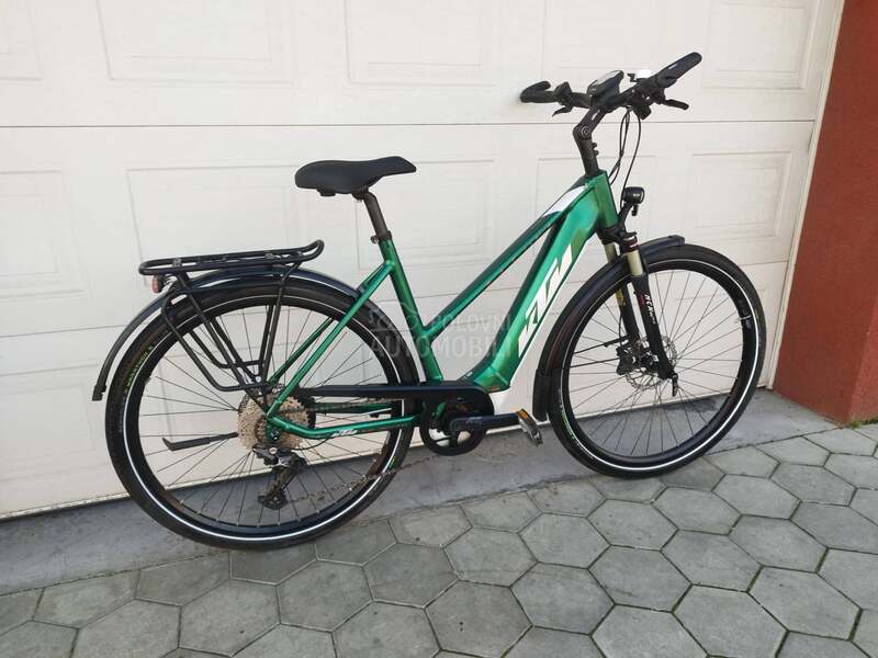 KTM Cento 10