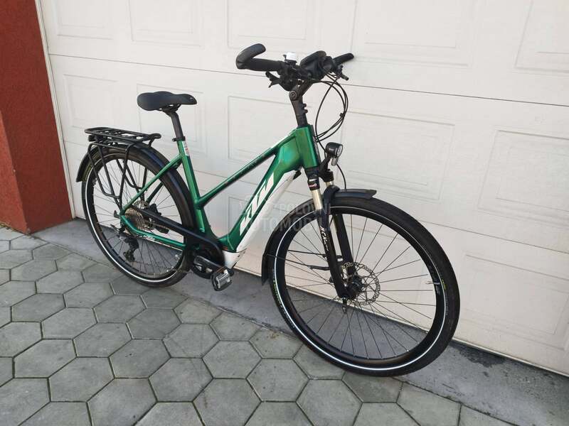 KTM Cento 10