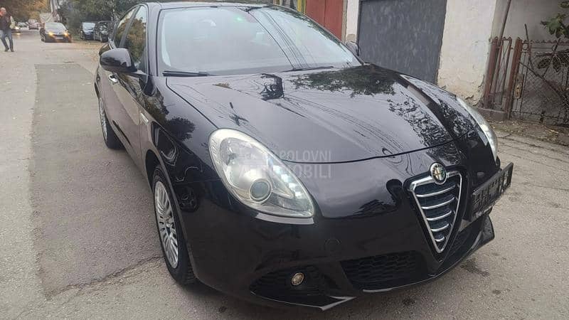 Alfa Romeo Giulietta 1,4 b CH