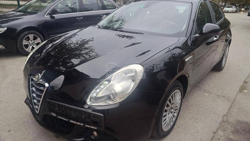 Alfa Romeo Giulietta 1,4 b CH