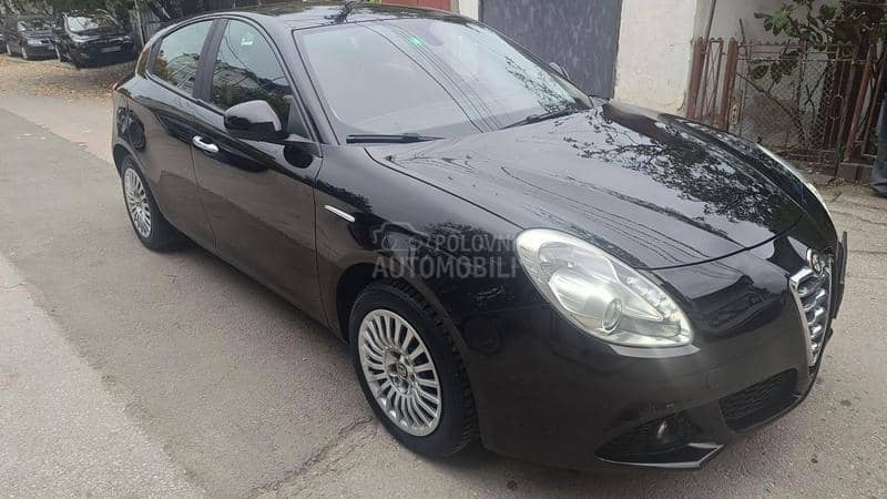 Alfa Romeo Giulietta 1,4 b CH