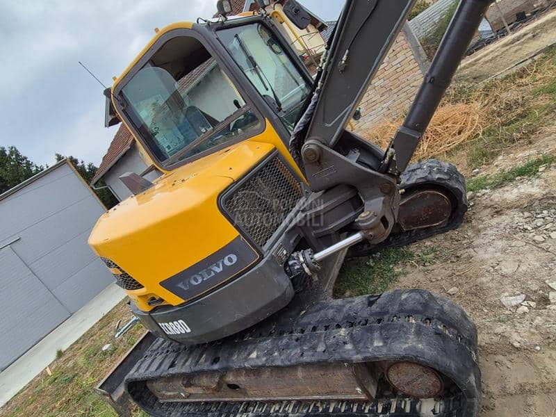 Volvo ECR 88D