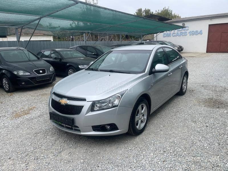 Chevrolet Cruze 1.6 deLux
