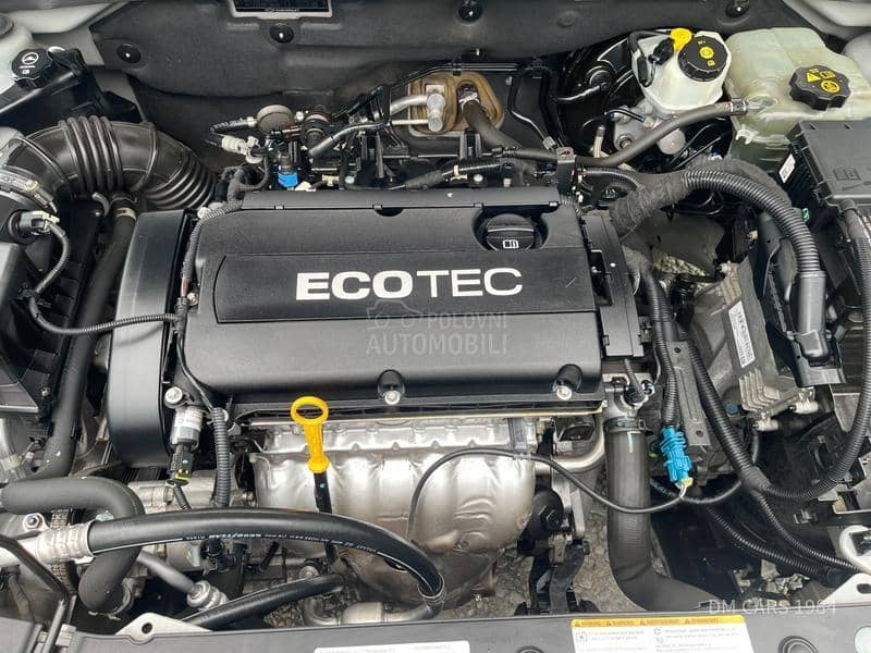 Chevrolet Cruze 1.6 deLux