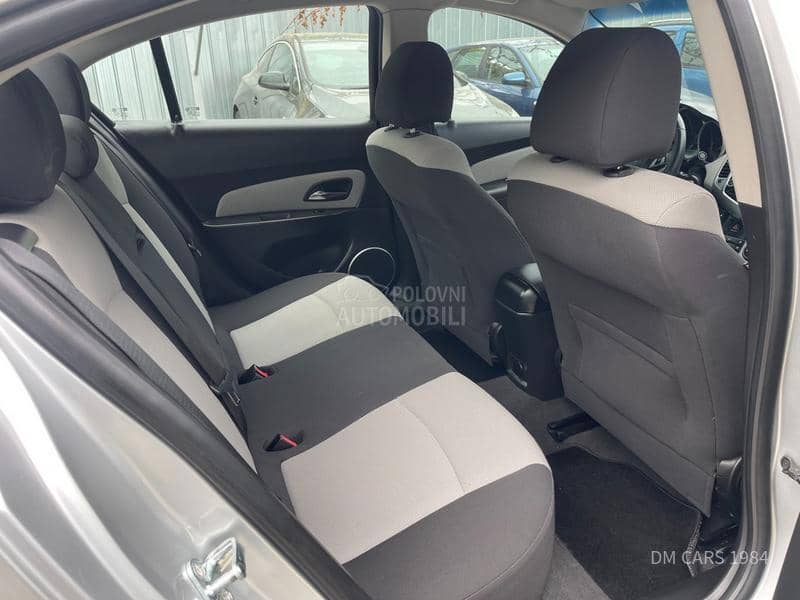 Chevrolet Cruze 1.6 deLux