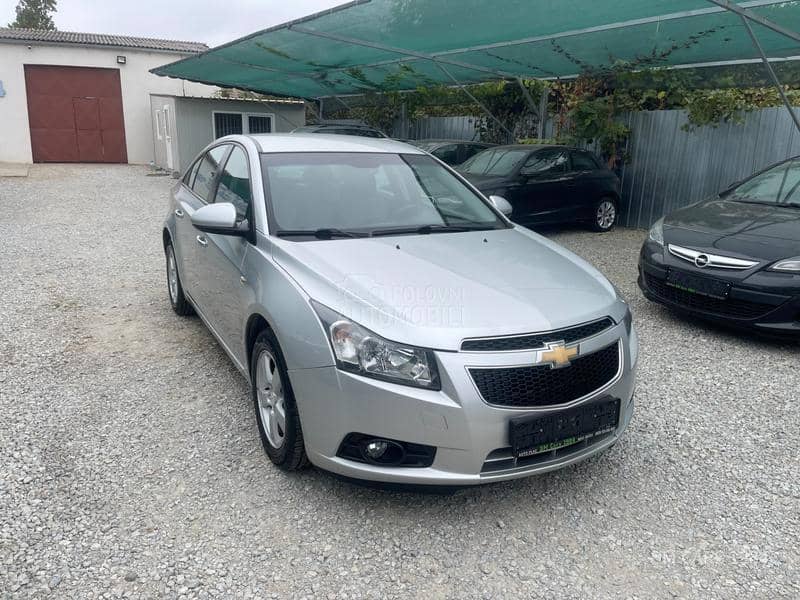 Chevrolet Cruze 1.6 deLux