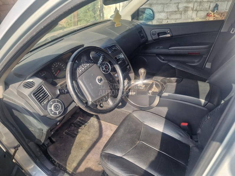SsangYong Kyron 2.7d DELOVI