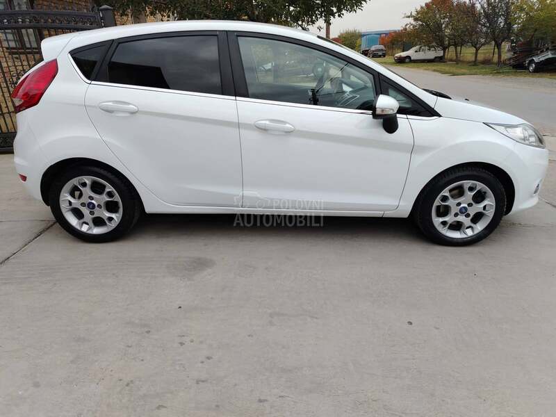 Ford Fiesta 1.2ben /T O P/