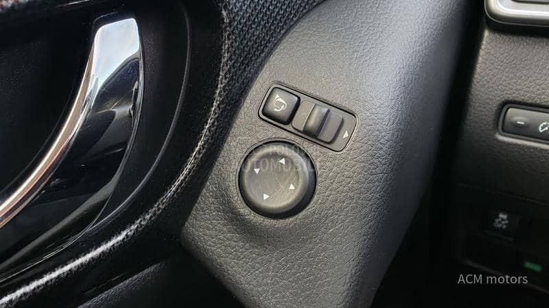 Nissan X-Trail TEKNA Plus Nissan X-Trail TEKNA Plus