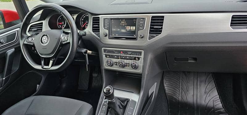 Volkswagen Golf Sportsvan 1.6 tdi sport