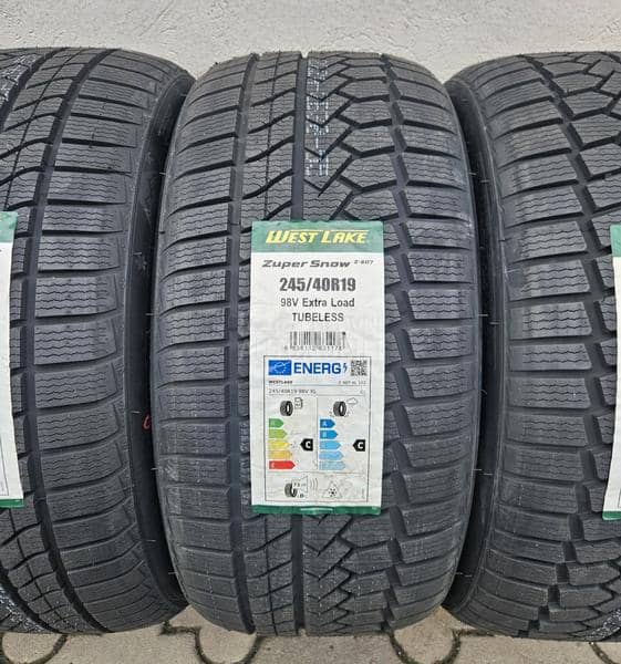 Westlake 245/40 R19 Zimska