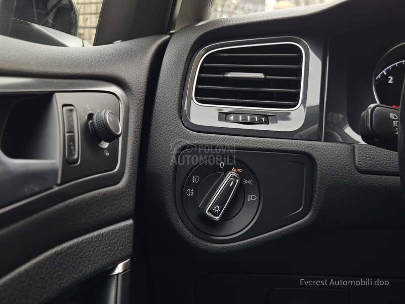 Volkswagen Golf 7 1.6 TDi/Comfortline/