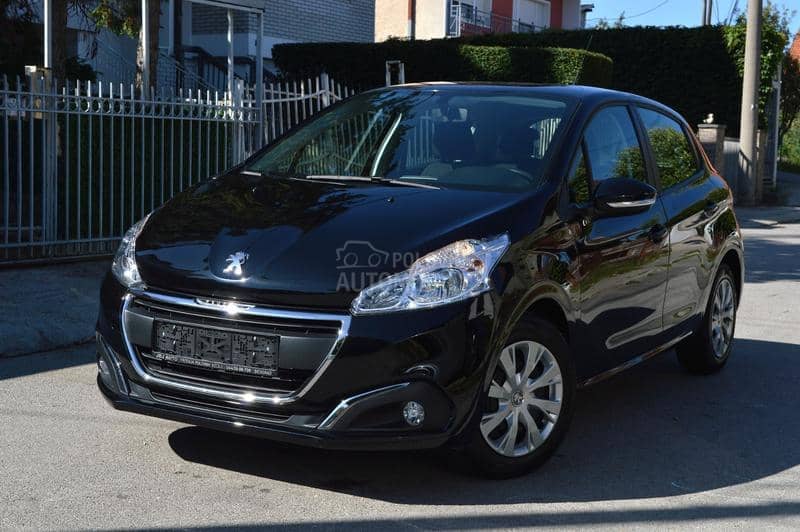 Peugeot 208 1.2 PureTech Nav