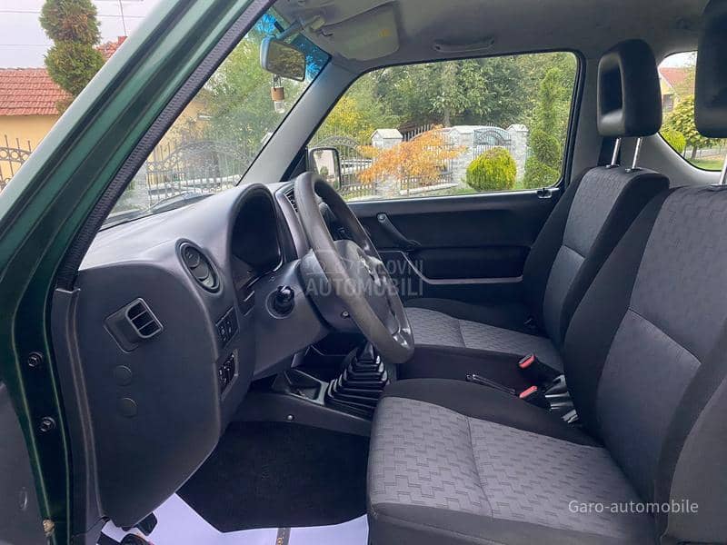 Suzuki Jimny 1.3 4x4 SVAJCARSKA