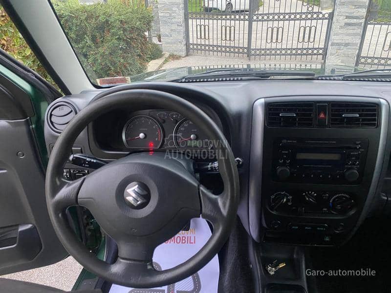Suzuki Jimny 1.3 4x4 SVAJCARSKA