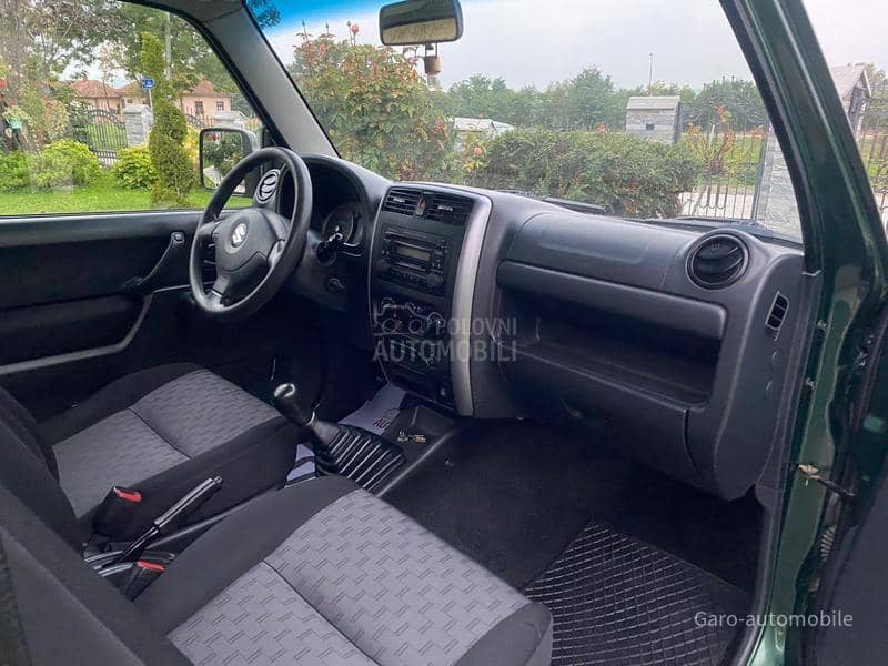 Suzuki Jimny 1.3 4x4 SVAJCARSKA