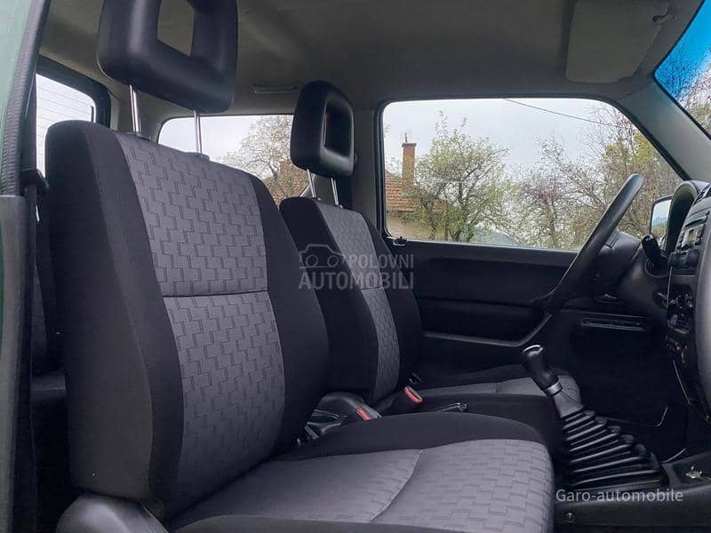 Suzuki Jimny 1.3 4x4 SVAJCARSKA
