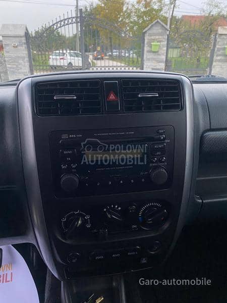 Suzuki Jimny 1.3 4x4 SVAJCARSKA