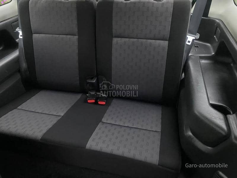Suzuki Jimny 1.3 4x4 SVAJCARSKA