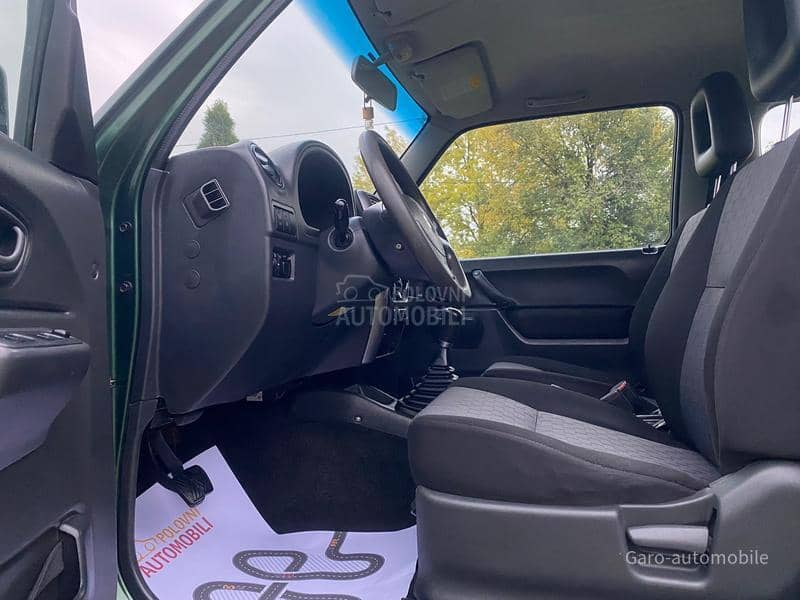 Suzuki Jimny 1.3 4x4 SVAJCARSKA