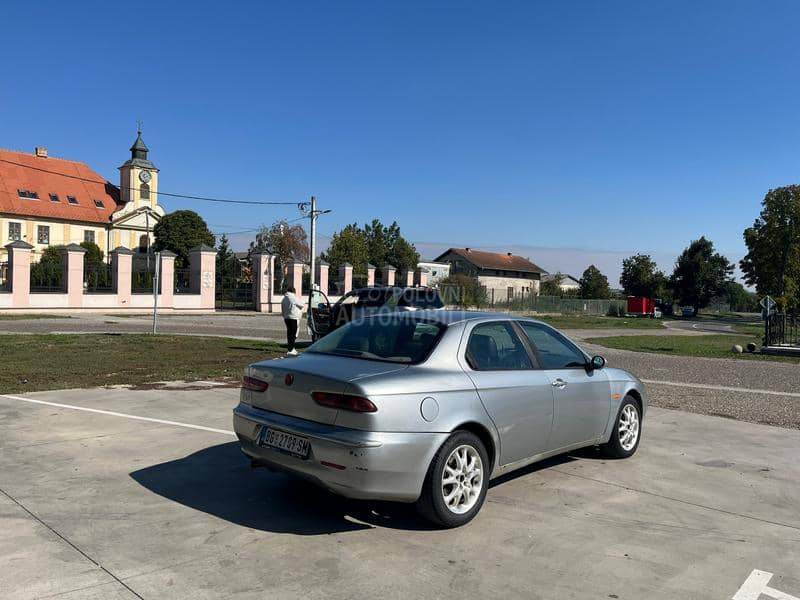 Alfa Romeo 156 