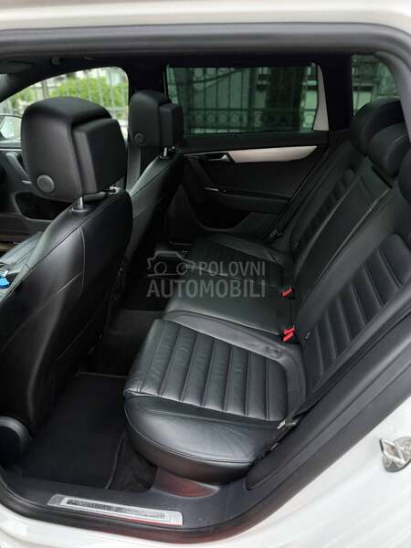 Volkswagen Passat B7 R line DSG 4Motion