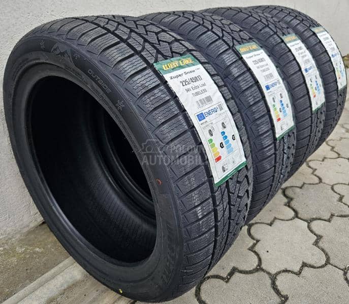 Westlake 225/45 R17 Zimska