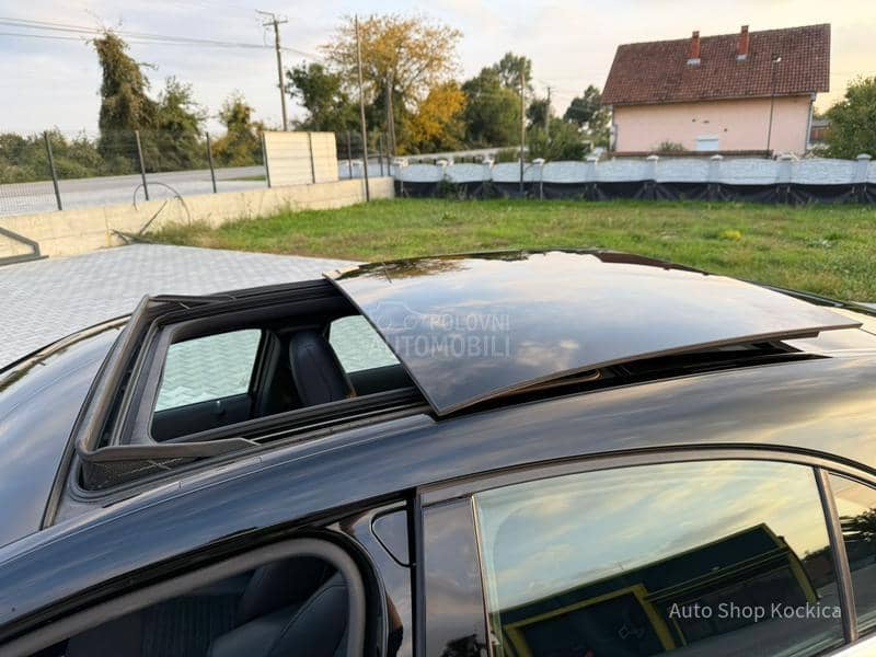 Mercedes Benz A 200 AMG leed paano Mercedes Benz A 200 AMG leed paano