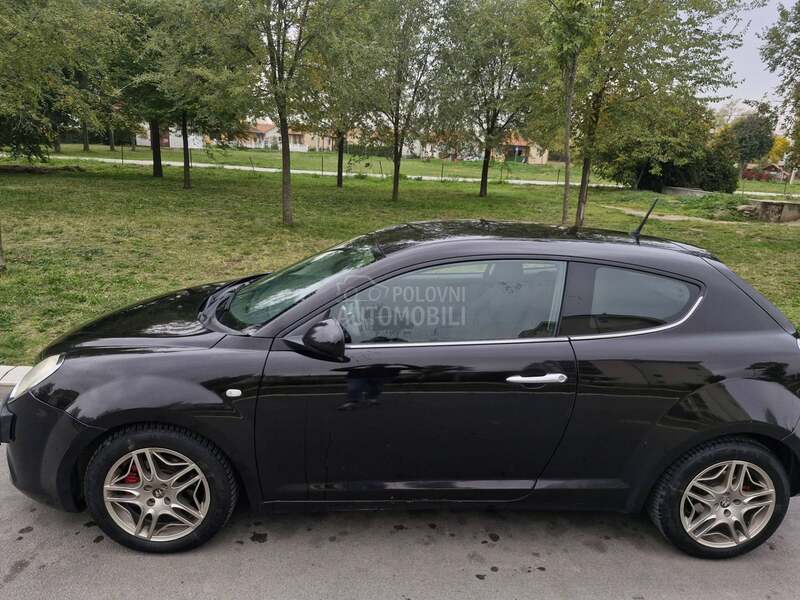 Alfa Romeo MiTo 