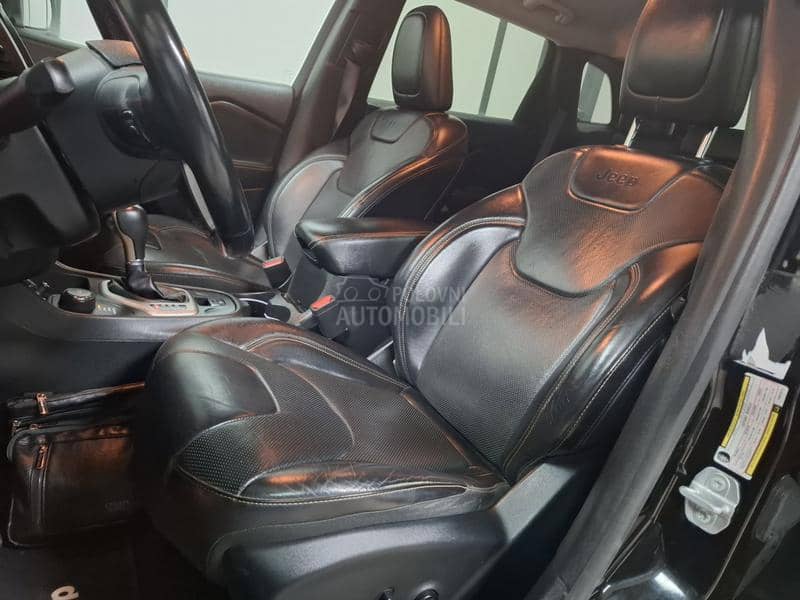 Jeep Cherokee 2.2mjet LIMITED
