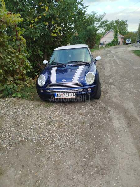 MINI Cooper 1.6