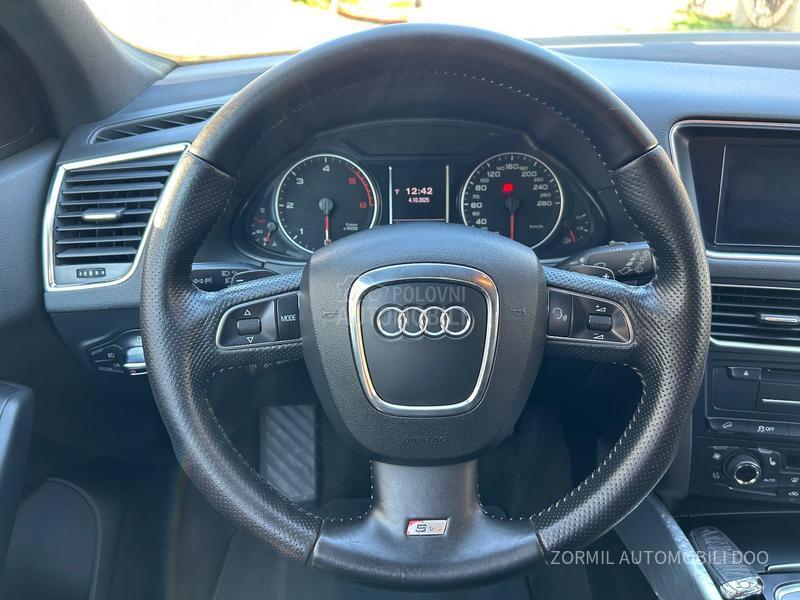 Audi Q5 2.0TDI S-Line CH Audi Q5 2.0TDI S-Line CH