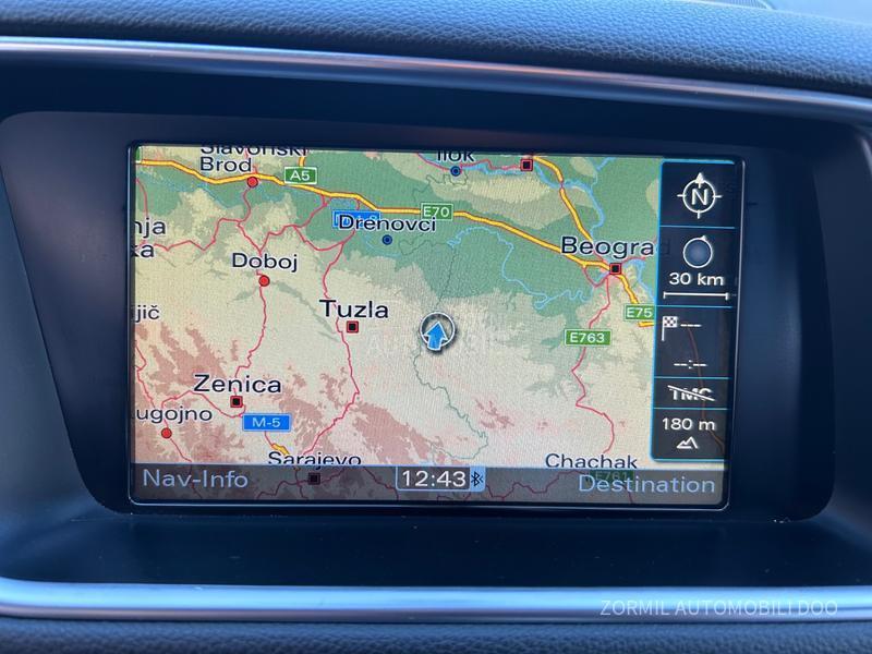 Audi Q5 2.0TDI S-Line CH Audi Q5 2.0TDI S-Line CH