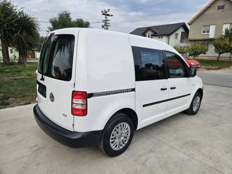 Volkswagen Caddy 1.6 TDI BLUEMOTION