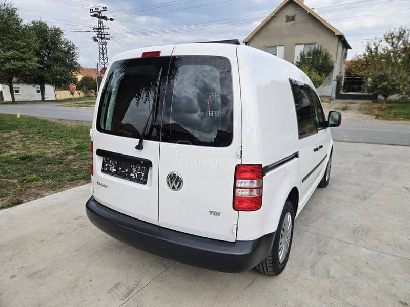 Volkswagen Caddy 1.6 TDI BLUEMOTION