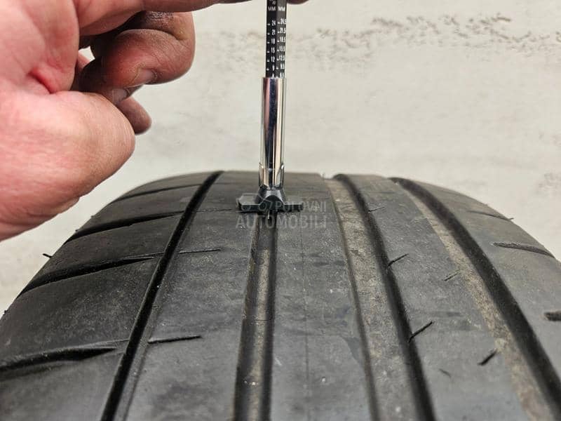 Michelin 215/40 R17 Letnja