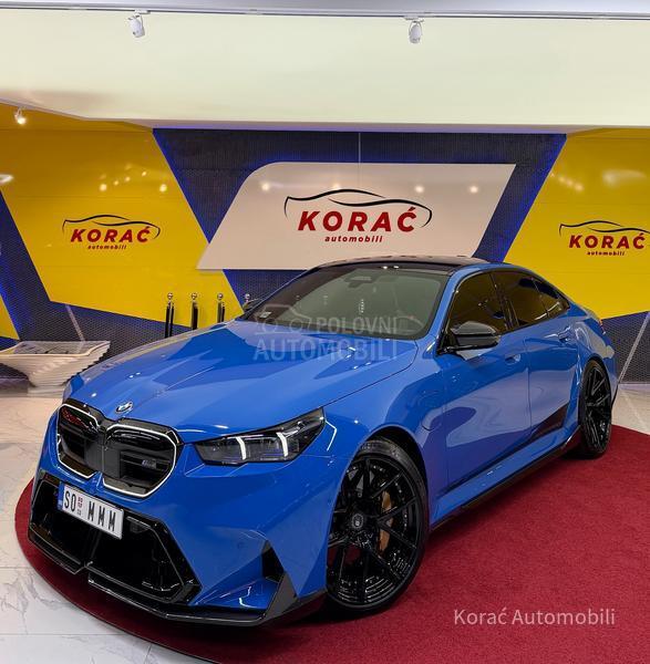 BMW M5 PERFORMANCE/AKRAP
