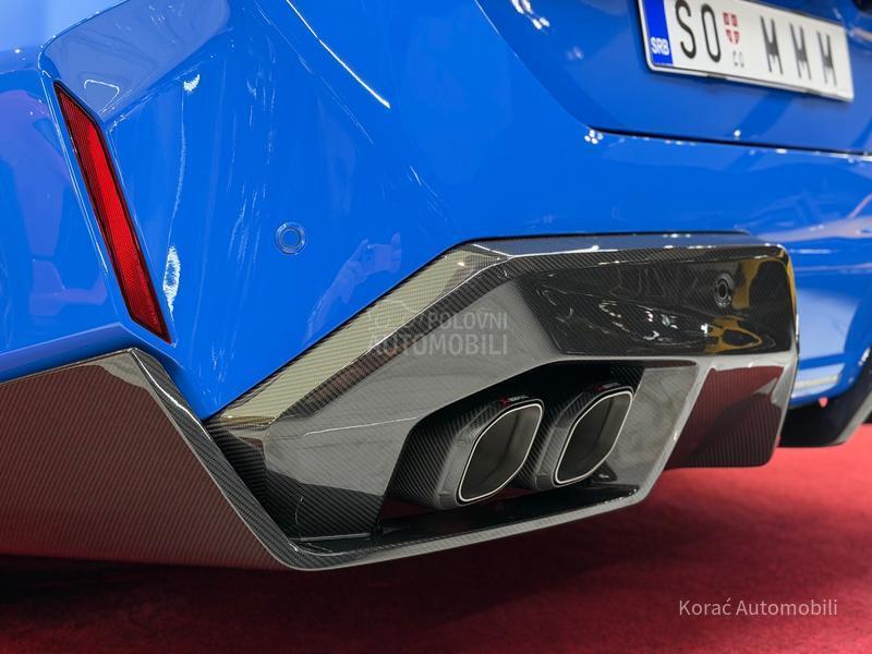 BMW M5 PERFORMANCE/AKRAP