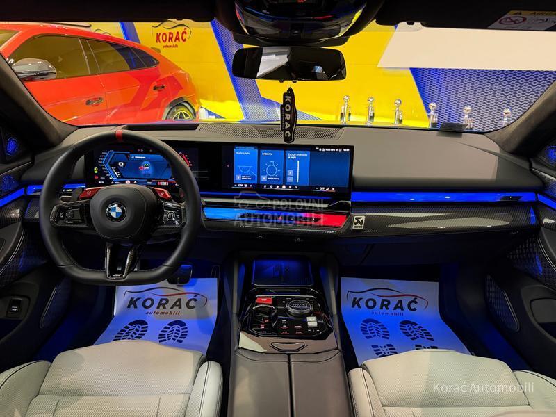 BMW M5 PERFORMANCE/AKRAP