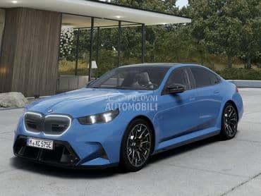 BMW M5 KERAMIKA/KARBON/PANO