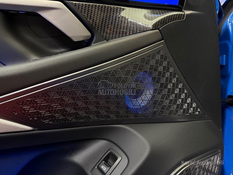 BMW M5 PERFORMANCE/AKRAP