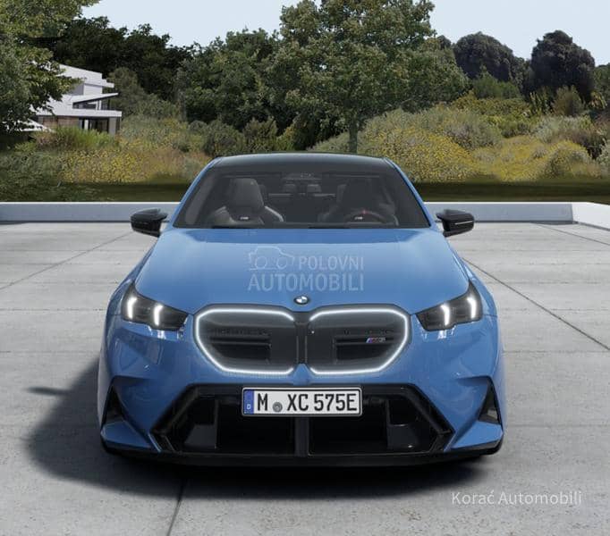 BMW M5 KERAMIKA/KARBON/PANO