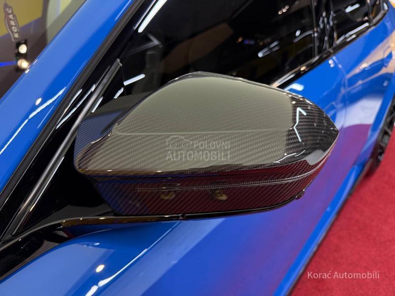 BMW M5 PERFORMANCE/AKRAP