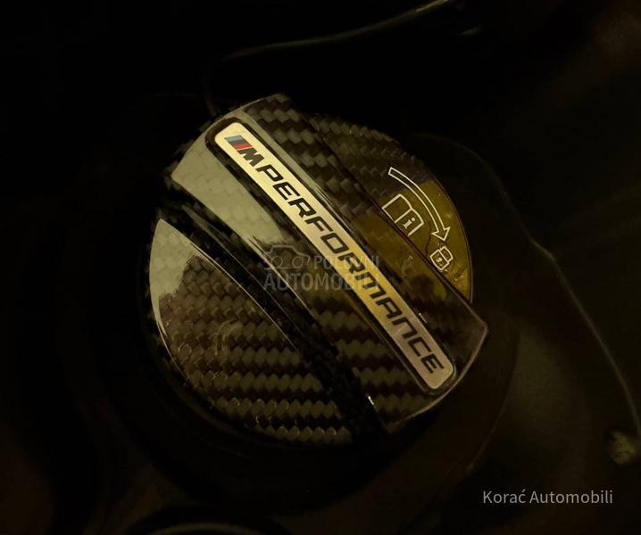 BMW M5 PERFORMANCE/AKRAP