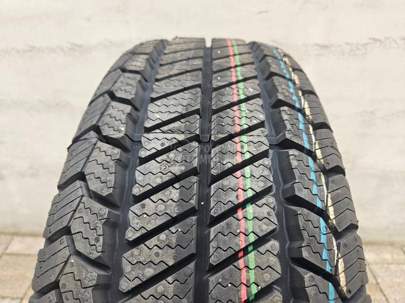 Barum 215/65 R16 Zimska