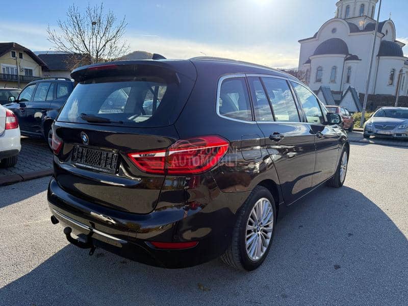 BMW 216 216 Luxury