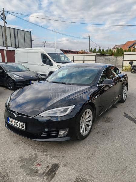 Tesla Model S 75D